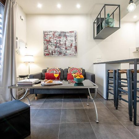 Apartmán Apartamento Con Terraza En San Luis Sevilla Exteriér fotografie