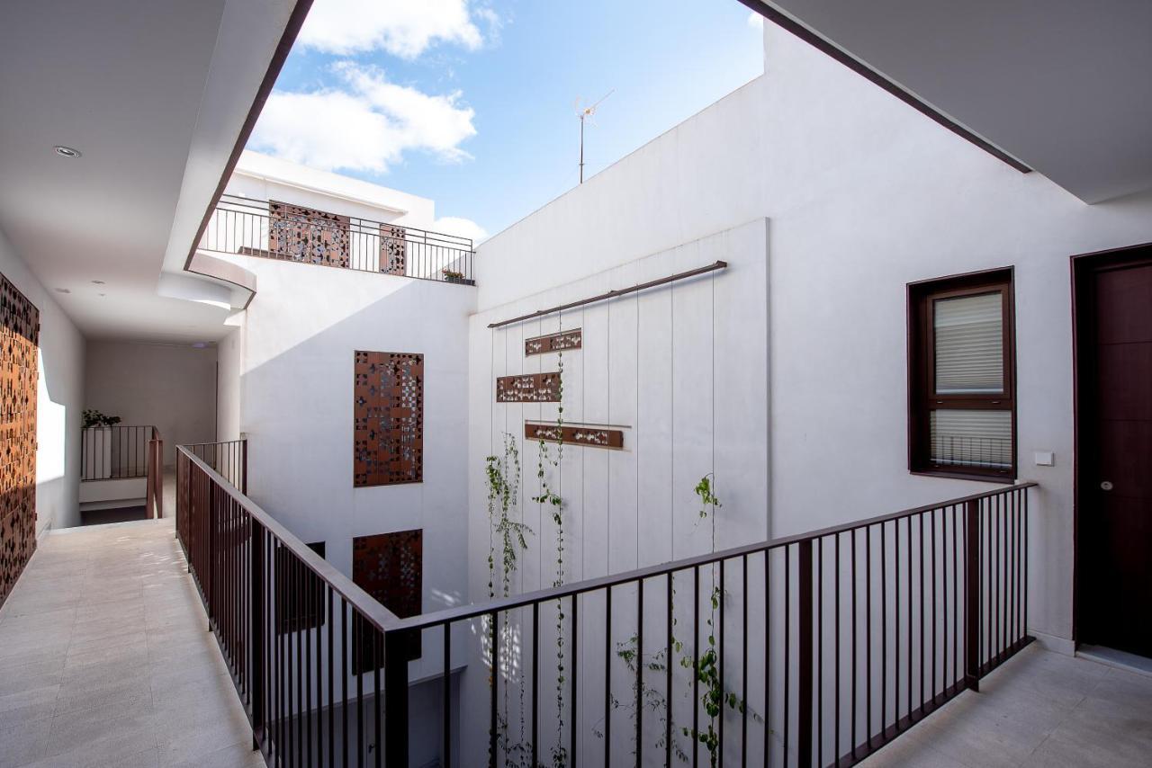Apartmán Apartamento Con Terraza En San Luis Sevilla Exteriér fotografie